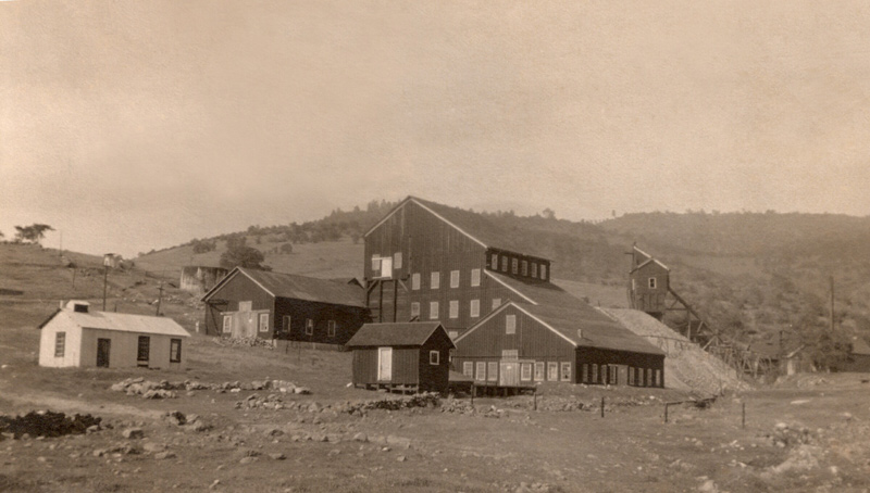 Mount Gaines Mining Photos, Maripsoa County